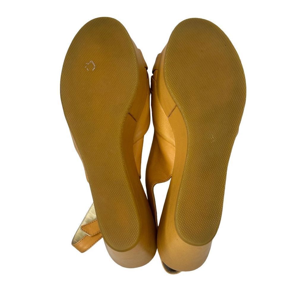Butter Italy Light Camel Wedge Platform Peep Toe Slingback Size 9.5 - Picture 9 of 12